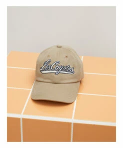Flash Sale 👍 Hilde Cap Beige Les Coyotes de Paris Fashion Teen, Children ✔️