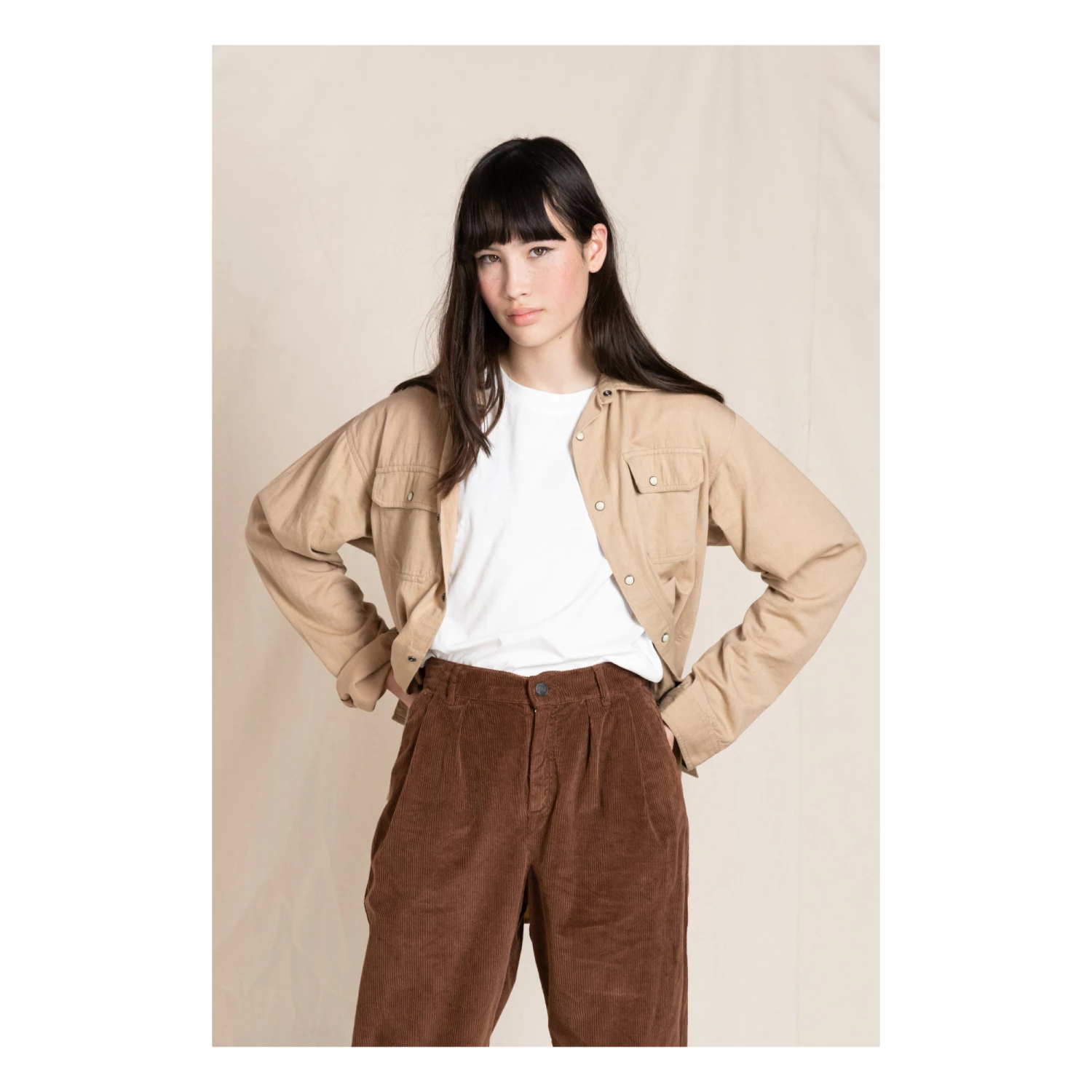 Deals ๐ New Dusk Shirt Beige Finger in the nose Fashion Teen, Children ๐ 2 Deals ๐ New Dusk Shirt Beige Finger in the nose Fashion Teen, Children ๐ - Image 2