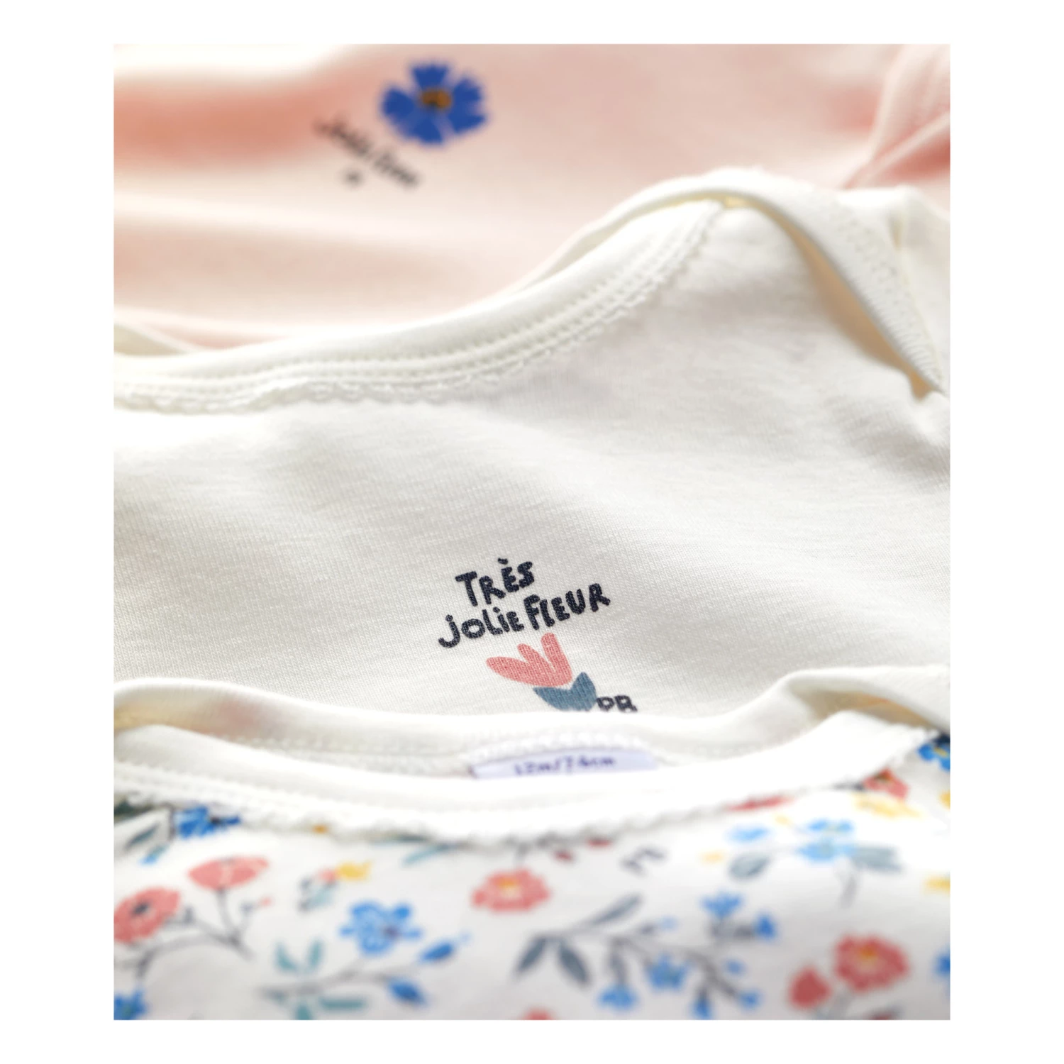 Best Pirce ๐ Organic Cotton Floral Baby Bodysuits - Set of 3 White Petit Bateau Fashion Baby, Children ๐ 2 Best Pirce ๐ Organic Cotton Floral Baby Bodysuits - Set of 3 White Petit Bateau Fashion Baby, Children ๐ - Image 2