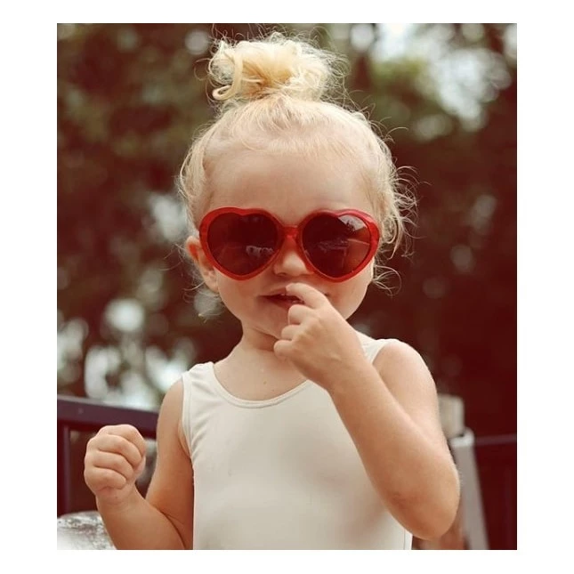 Flash Sale ๐ Sophie ๐ Sunglasses Red Milk x Soda Fashion Children ๐งจ 3 Flash Sale ๐ Sophie ๐ Sunglasses Red Milk x Soda Fashion Children ๐งจ - Image 3